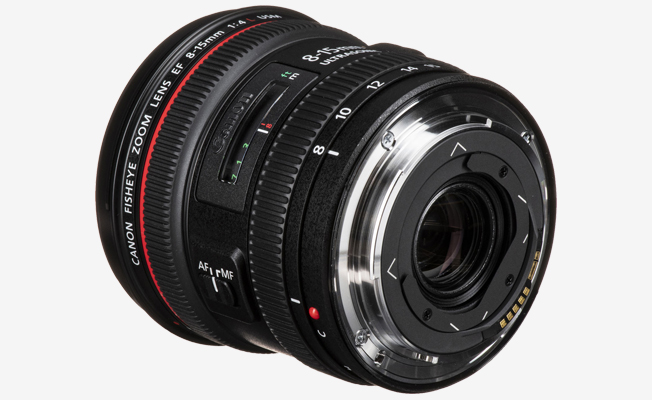 Canon 8-15mm f/4.0 Lens Detay
